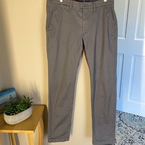Untuckit 5 pockets gray pants 32X32